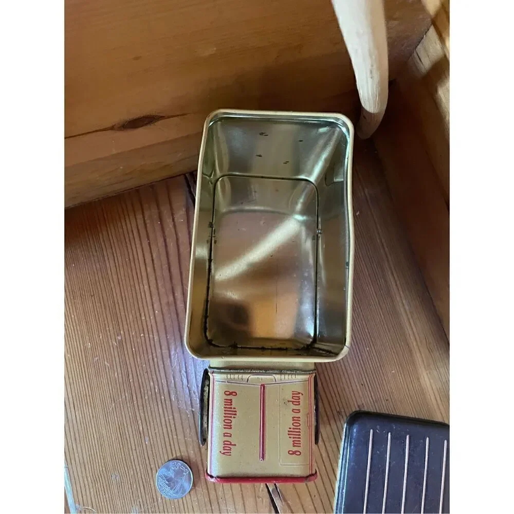 1995 Coca Cola Old-Time Delivery Tin Truck